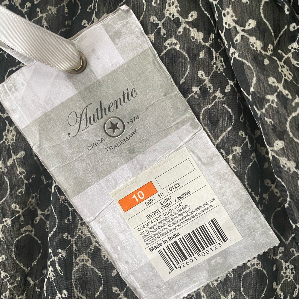 Converse double layer skirt - Picture 4 of 4